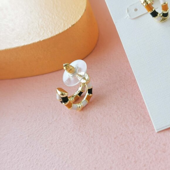 Kendra Scott Gold, Black, and White Hoop Earrings - Picture 3 of 3